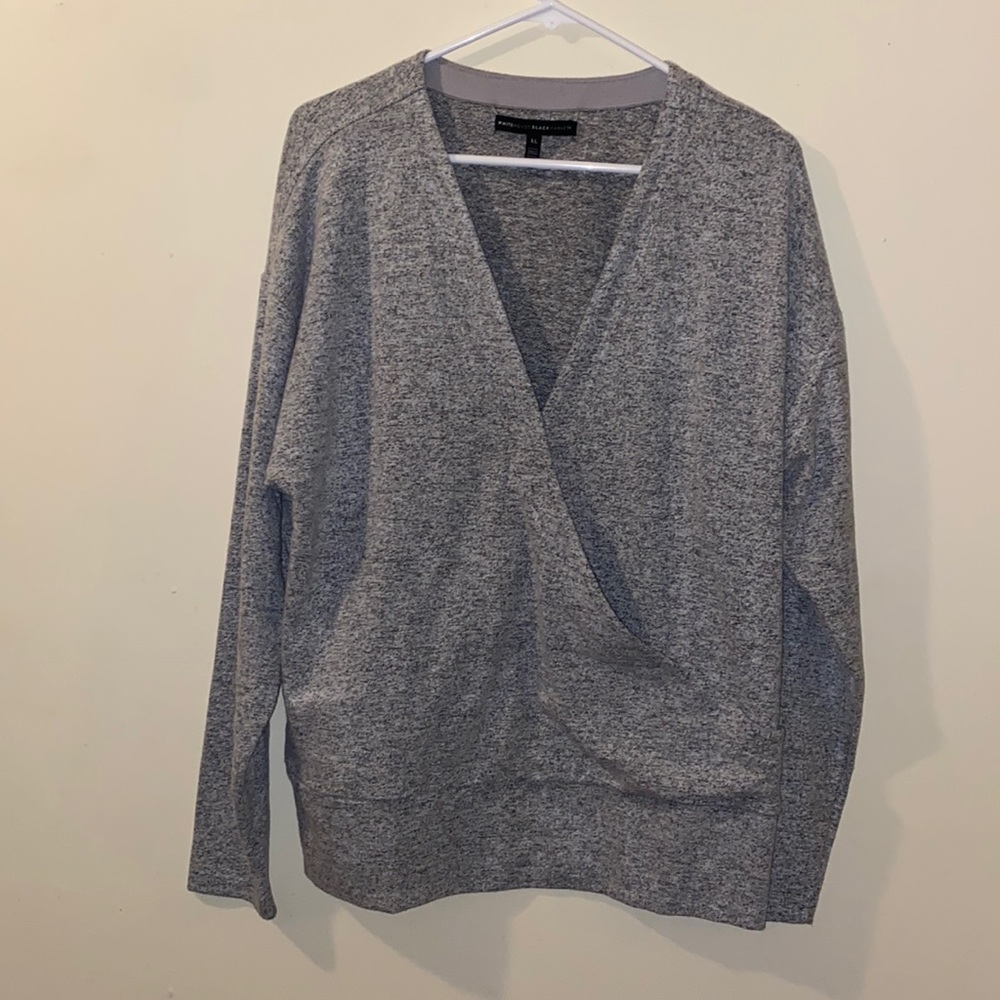 White House black market rayon spandex polyester SUPER SOFT SWEATER